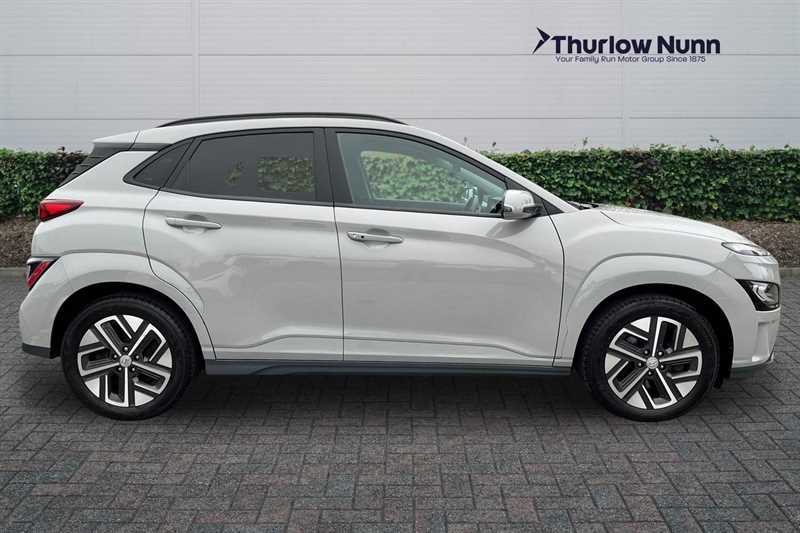 Used Hyundai KONA 2022 for sale - 76328459: Photo 2