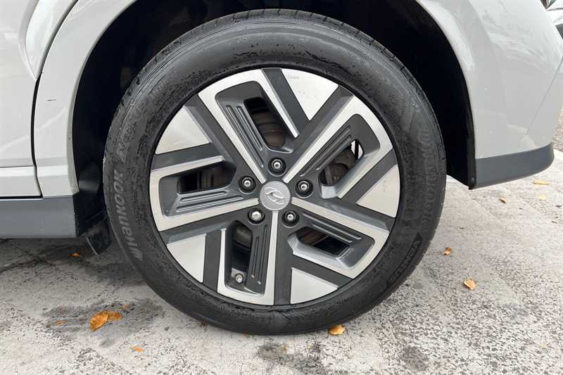 Used Hyundai KONA 2022 for sale - 76328459: Photo 35