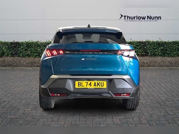 Used Peugeot E-3008 2024 for sale - 78159089: Photo