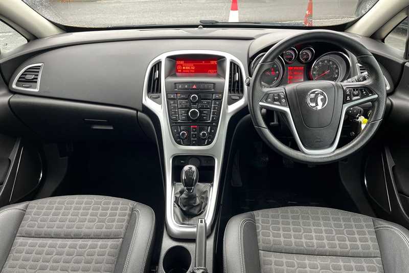 Used Vauxhall Astra GTC 2015 for sale - 76400863: Photo 12