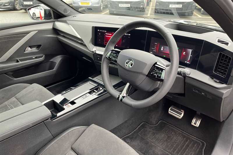 Used Vauxhall Astra 2024 for sale - 76978116: Photo 10