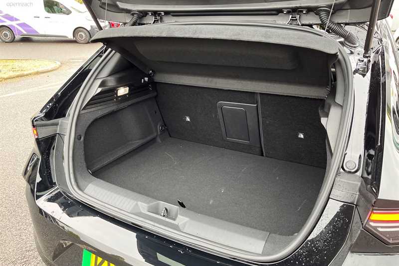 Used Vauxhall Astra 2024 for sale - 76978116: Photo 24