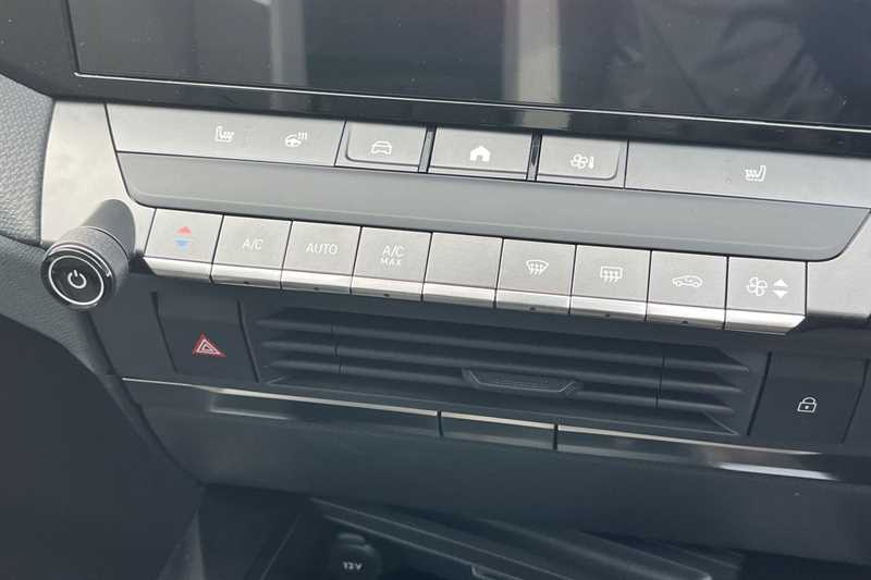 Used Vauxhall Astra 2025 for sale - 77146979: Photo 15