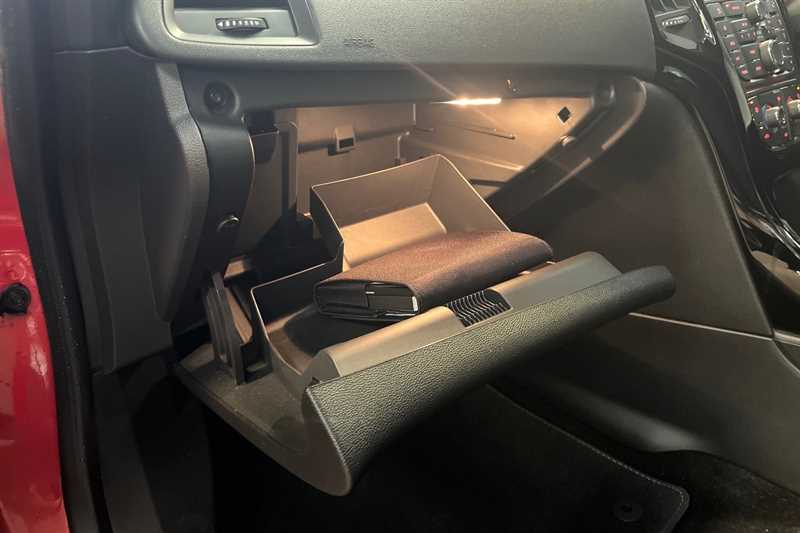 Used Vauxhall Astra GTC 2017 for sale - 77471823: Photo 28