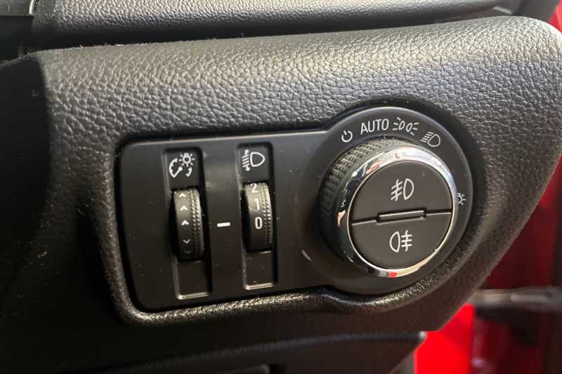 Used Vauxhall Astra GTC 2017 for sale - 77471823: Photo 53