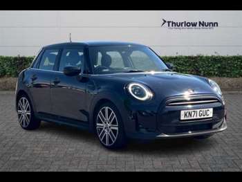 2021 - 1.5 Cooper Exclusive Hatchback 5dr Petrol Manual Euro 6 (s/s) (136 ps)