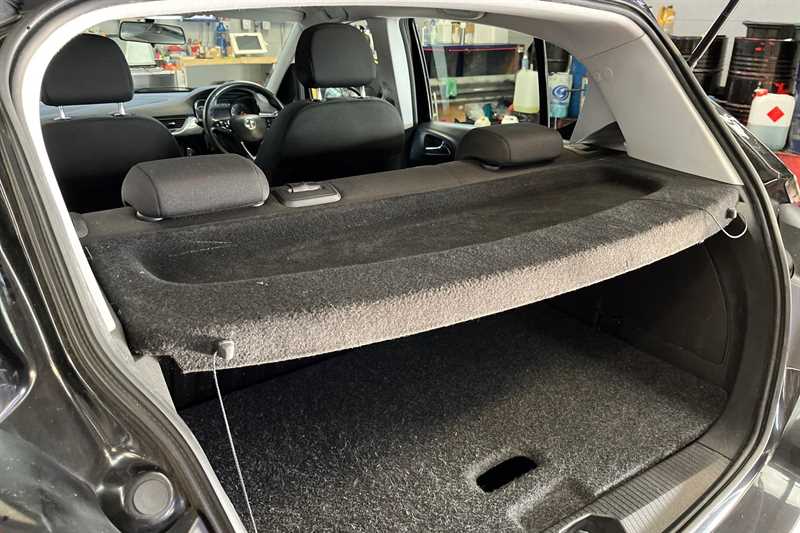 Used Vauxhall Corsa 2016 for sale - 77513265: Photo 38