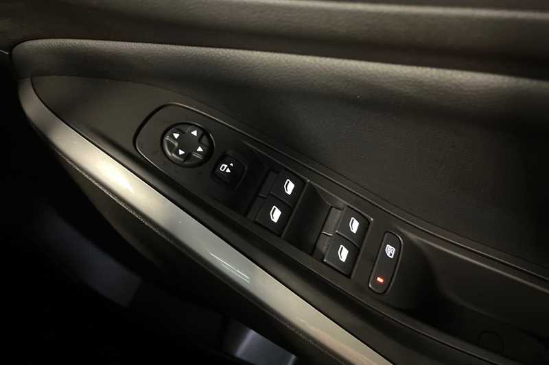 Used Vauxhall Grandland 2024 for sale - 77146240: Photo 16