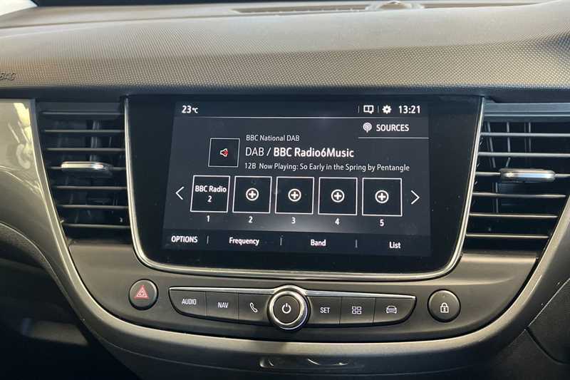 Used Vauxhall Crossland 2023 for sale - 77942267: Photo 17