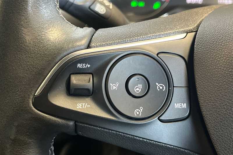 Used Vauxhall Crossland 2023 for sale - 77942267: Photo 21