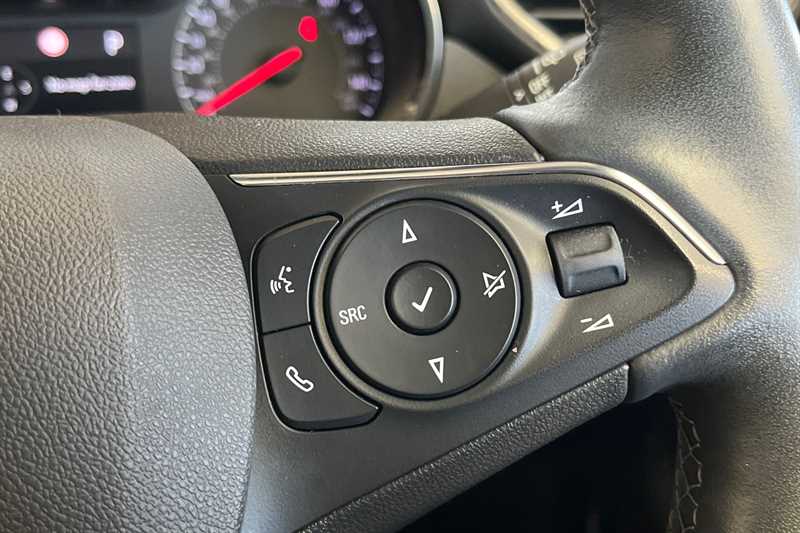 Used Vauxhall Crossland 2023 for sale - 77942267: Photo 22