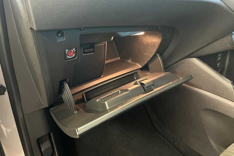 Used Vauxhall Crossland 2023 for sale - 77942267: Photo 28