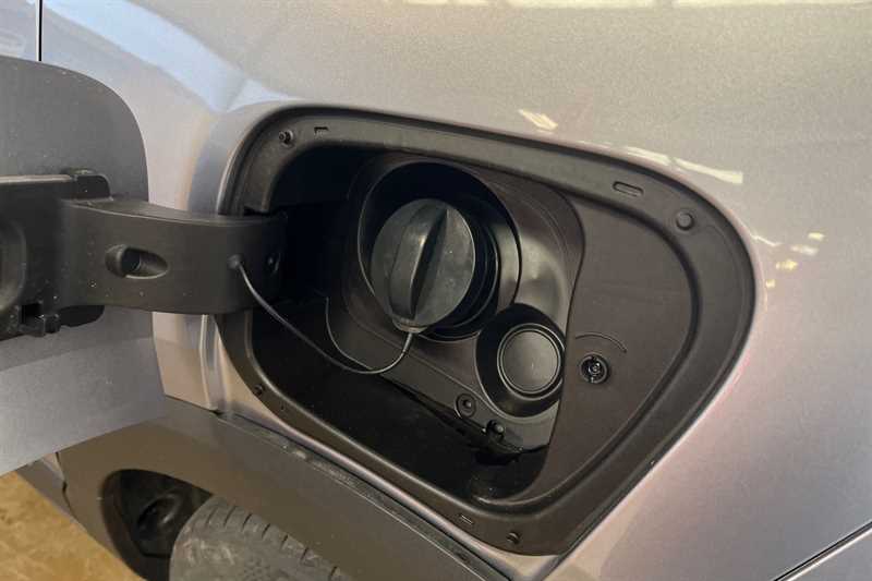 Used Vauxhall Crossland 2023 for sale - 77942267: Photo 34