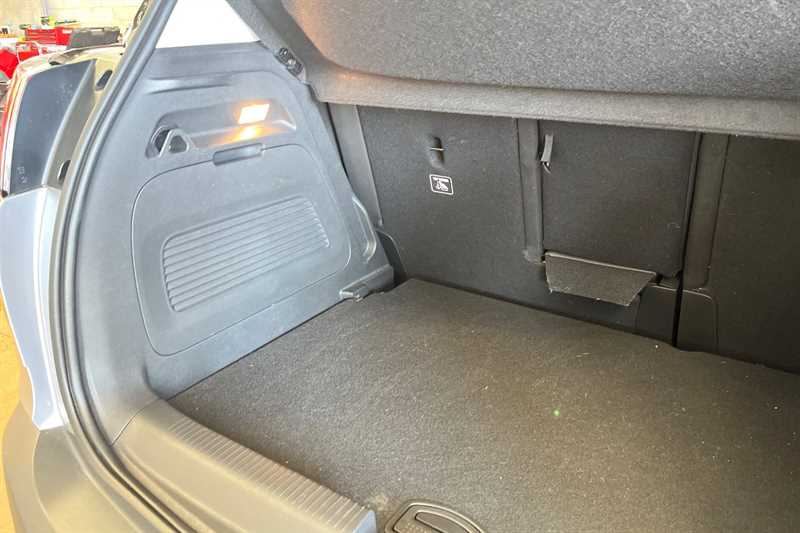 Used Vauxhall Crossland 2023 for sale - 77942267: Photo 39