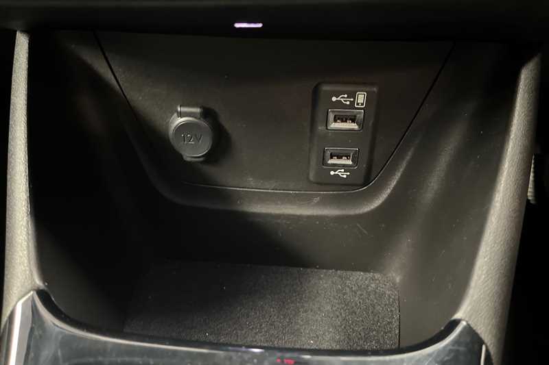 Used Vauxhall Crossland 2023 for sale - 77942267: Photo 44