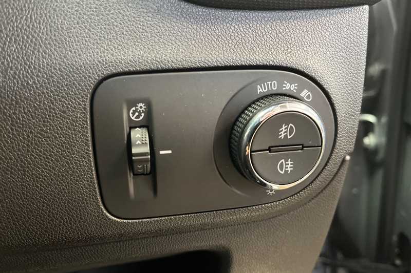 Used Vauxhall Crossland 2023 for sale - 77942267: Photo 52