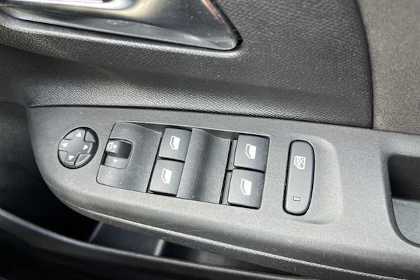 Used Vauxhall Corsa 2023 for sale - 76204270: Photo 16