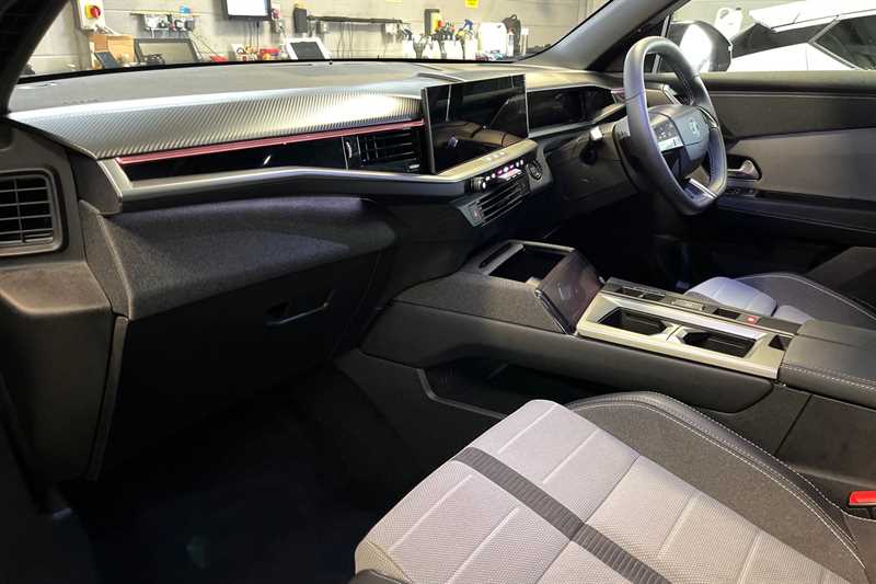 Used Vauxhall Grandland 2024 for sale - 77471256: Photo 13