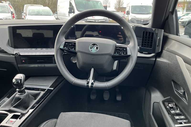 Used Vauxhall Astra 2025 for sale - 76928252: Photo 11