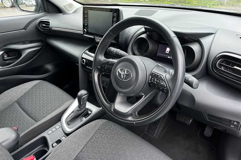 Used Toyota Yaris Cross 2024 for sale - 77472061: Photo 10
