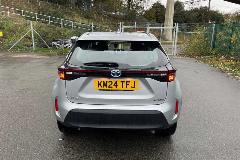 Used Toyota Yaris Cross 2024 for sale - 77472061: Photo 60