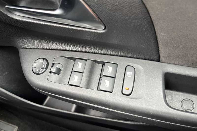 Used Vauxhall Corsa 2023 for sale - 76204275: Photo 16