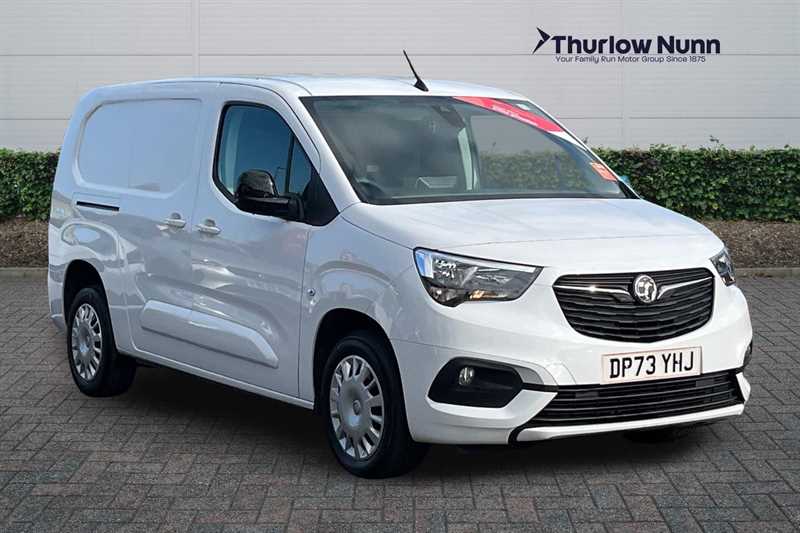 Used Vauxhall Combo 2024 for sale - 76515120: Photo 1