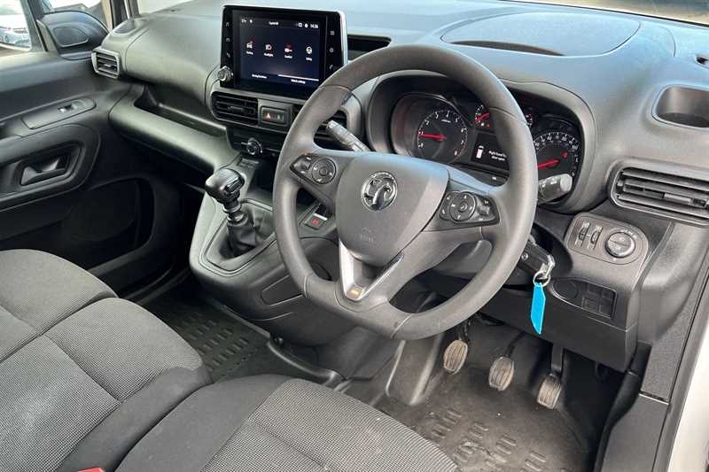 Used Vauxhall Combo 2024 for sale - 76515120: Photo 10