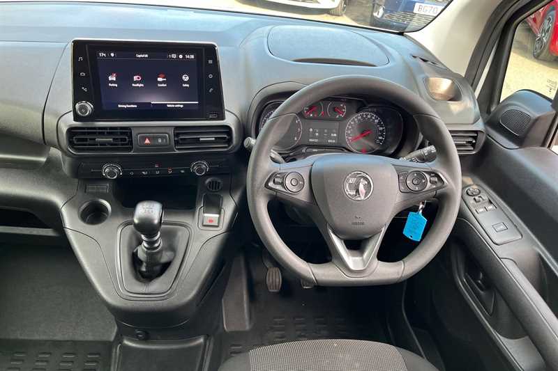 Used Vauxhall Combo 2024 for sale - 76515120: Photo 12