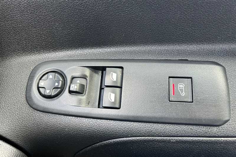 Used Vauxhall Combo 2024 for sale - 76515120: Photo 16