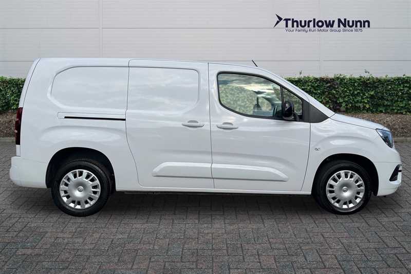 Used Vauxhall Combo 2024 for sale - 76515120: Photo 2