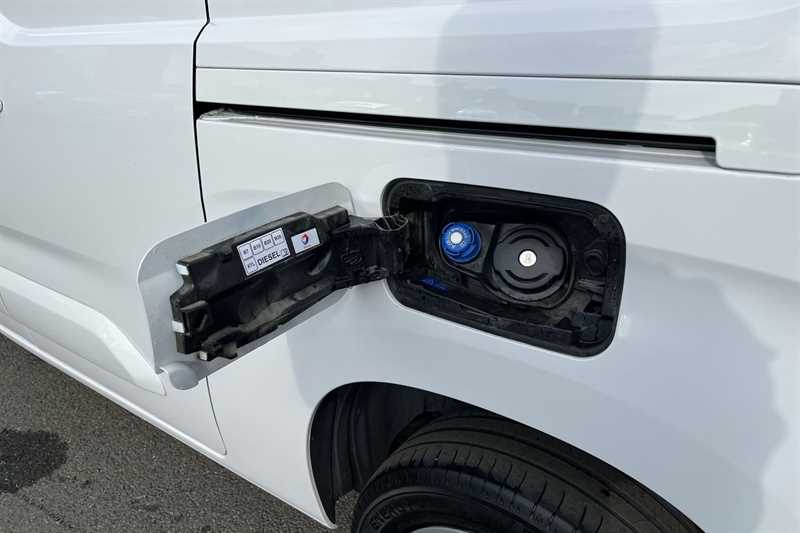 Used Vauxhall Combo 2024 for sale - 76515120: Photo 26