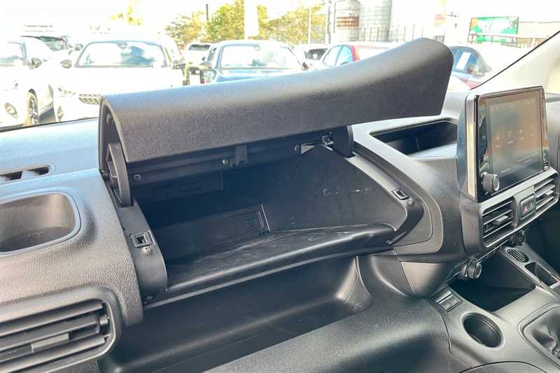 Used Vauxhall Combo 2024 for sale - 76515120: Photo 51