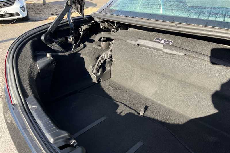 Used Mercedes-Benz SLC 2018 for sale - 77146994: Photo 37