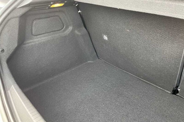 Used Vauxhall Corsa 2023 for sale - 76204308: Photo 40