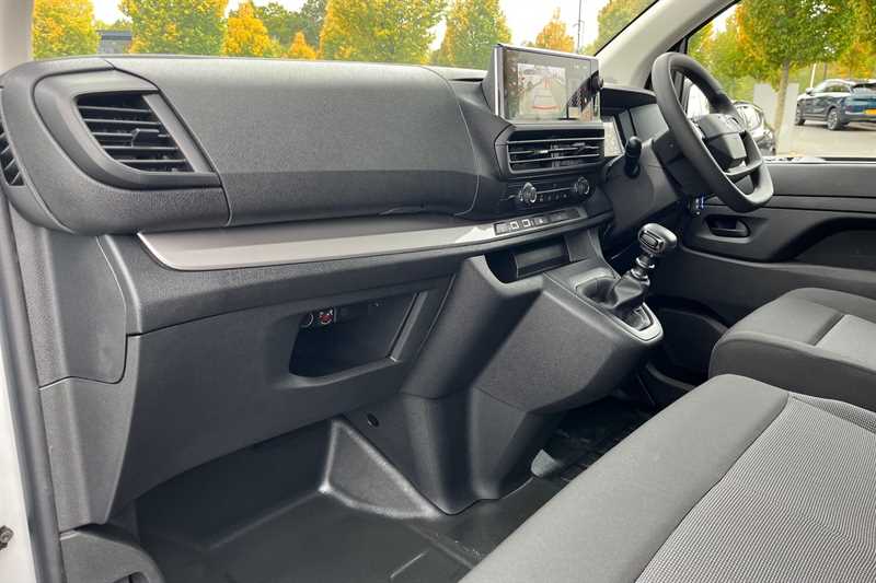 Used Vauxhall Vivaro 2025 for sale - 76434799: Photo 13