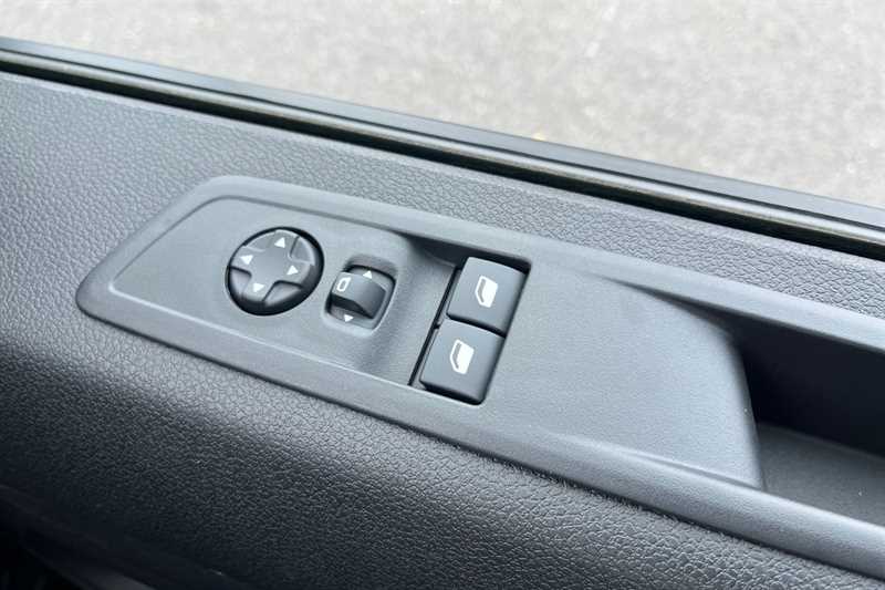 Used Vauxhall Vivaro 2025 for sale - 76434799: Photo 16