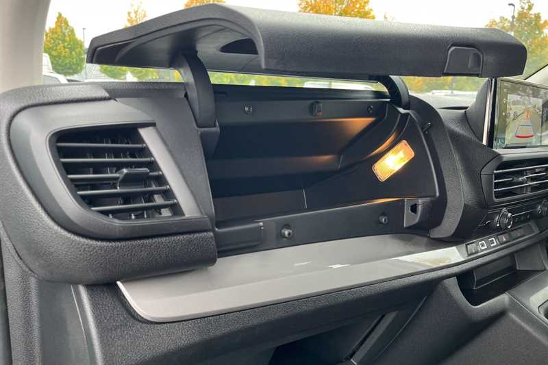 Used Vauxhall Vivaro 2025 for sale - 76434799: Photo 30