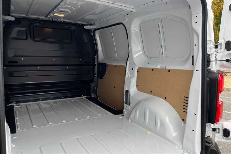 Used Vauxhall Vivaro 2025 for sale - 76434799: Photo 42