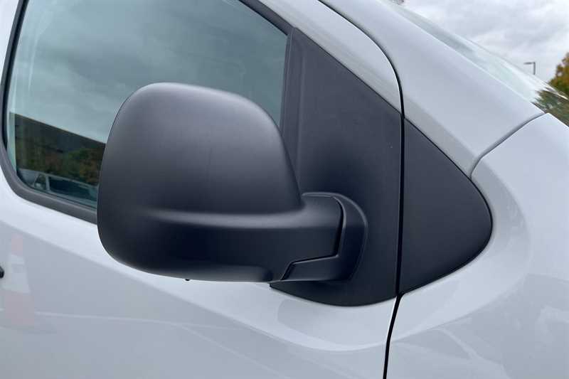 Used Vauxhall Vivaro 2025 for sale - 76434799: Photo 52