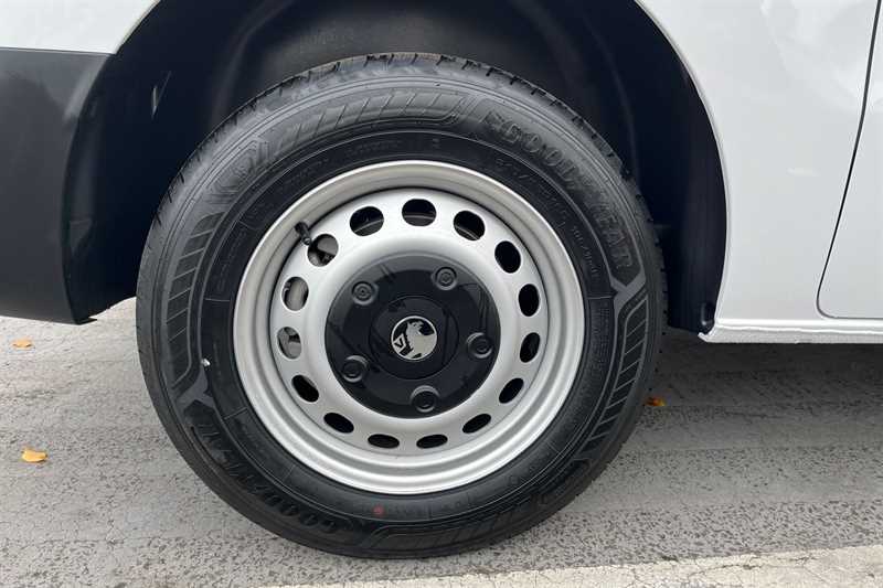 Used Vauxhall Vivaro 2025 for sale - 76434799: Photo 9