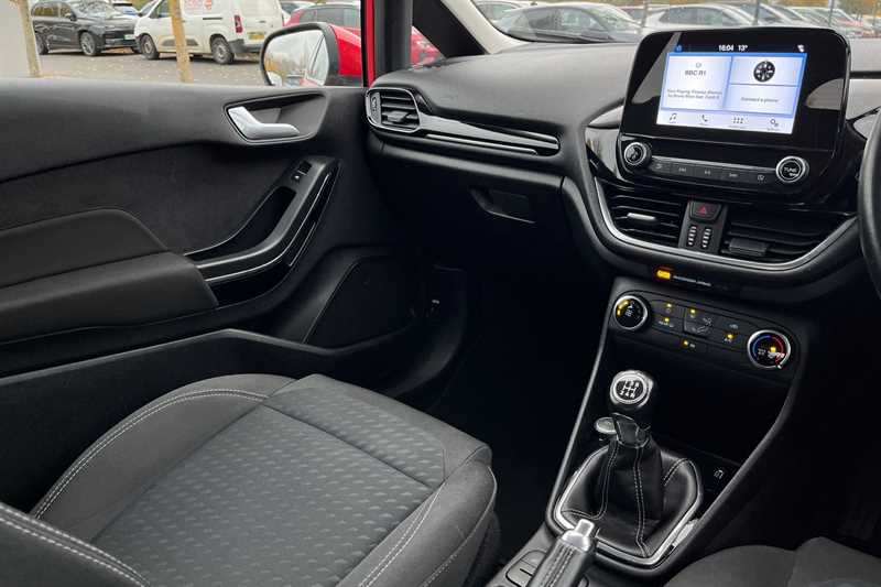 Used Ford Fiesta 2018 for sale - 76400851: Photo 14