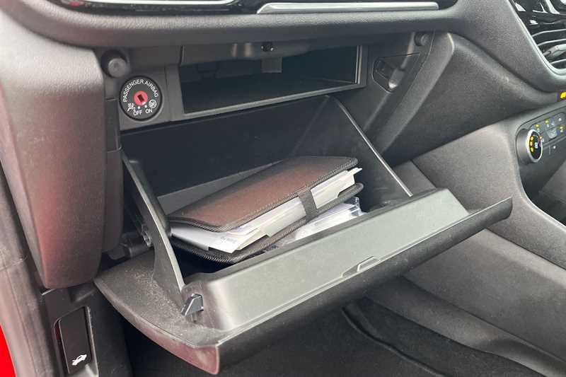 Used Ford Fiesta 2018 for sale - 76400851: Photo 28