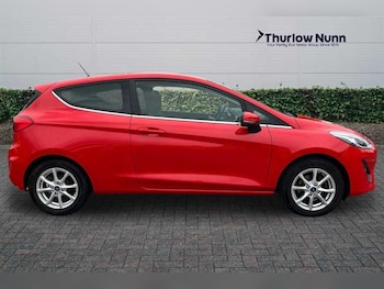 Used Ford Fiesta 2018 for sale - 76400851: Photo