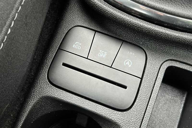 Used Ford Fiesta 2018 for sale - 76400851: Photo 50