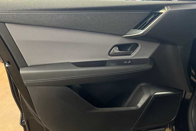 Used Vauxhall Grandland 2025 for sale - 77512845: Photo 27