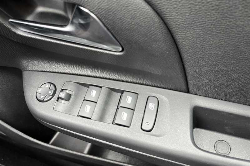 Used Vauxhall Corsa 2025 for sale - 77146640: Photo 16
