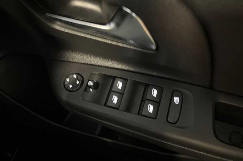 Used Vauxhall Corsa 2023 for sale - 76889028: Photo 16