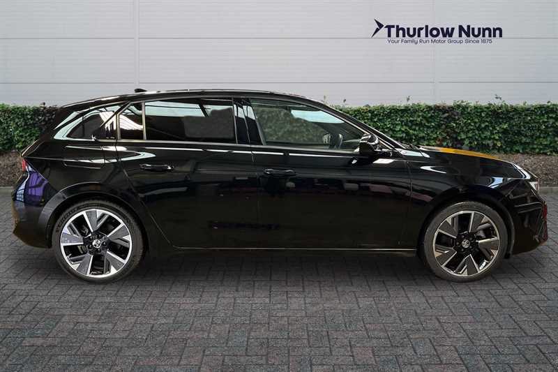 Used Vauxhall Astra 2024 for sale - 77513073: Photo 2