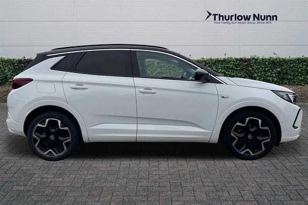 Used Vauxhall Grandland 2022 for sale - 76204443: Photo 2